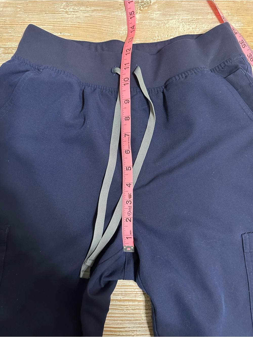 Figs Yola High-Rise Slim Scrub Pant Navy Blue Sz M Tall - Picture 13 of 14